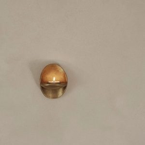 Ferm Living Agapé Wall Tealight Vegglysestake Messing