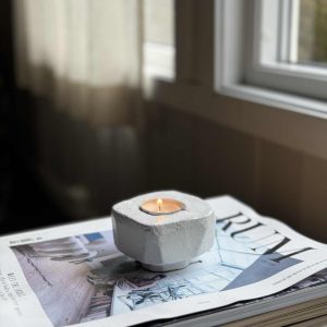 Ferm Living Kurinu Stearinlysholder Hvit