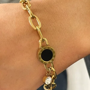 LIVIA – 18K gullbelagt armbånd med romertall og zirkonia